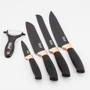 סכינים באריזת מתנה